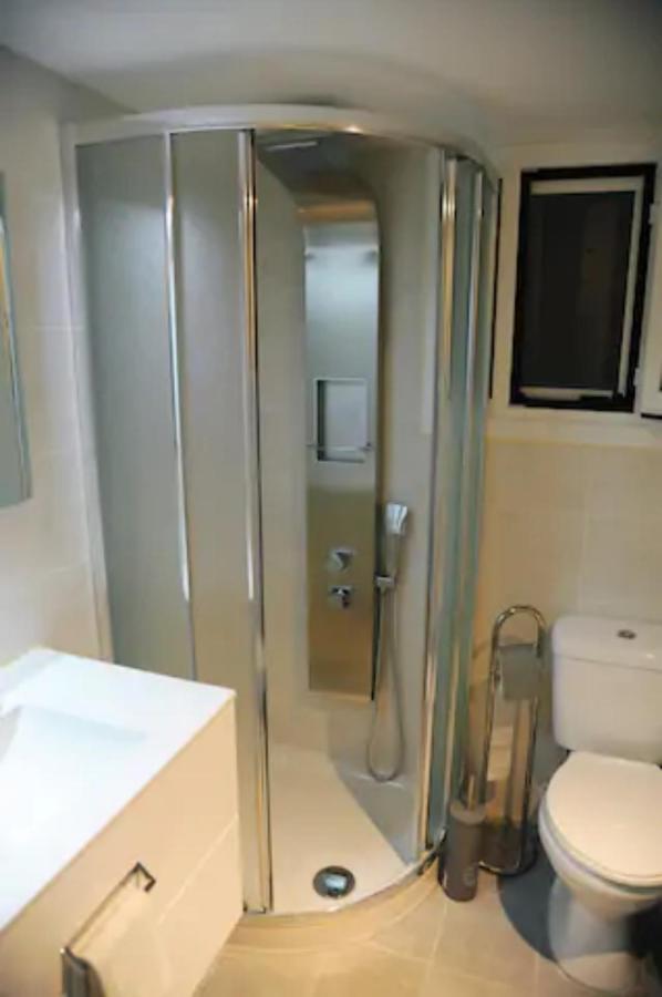 Freatida Apartment Piraeus Exterior photo